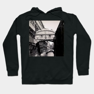 Venice Italy medieval walkway Ponte dei Sospiri Hoodie